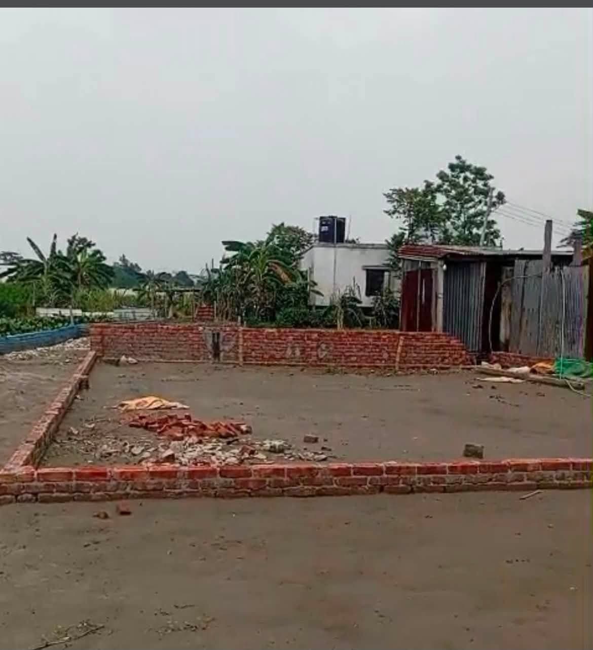 উওর খান মেডিক্যাল রোড উওরা টাউন কলেজের সাথে ৪৬ নং ওয়ার্ড এ ৮ কাটা জমি বিক্রি করা হবে। 3