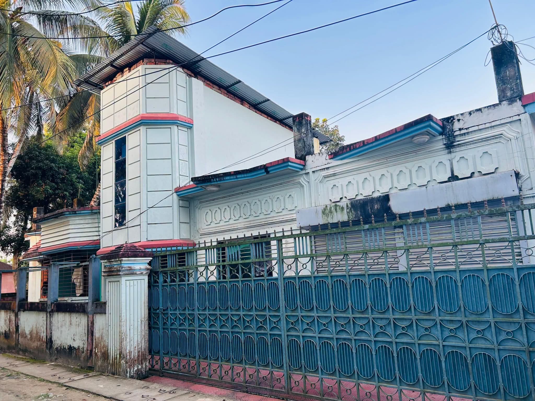 আর্জেন্ট বাসা বিক্রি হবে 
