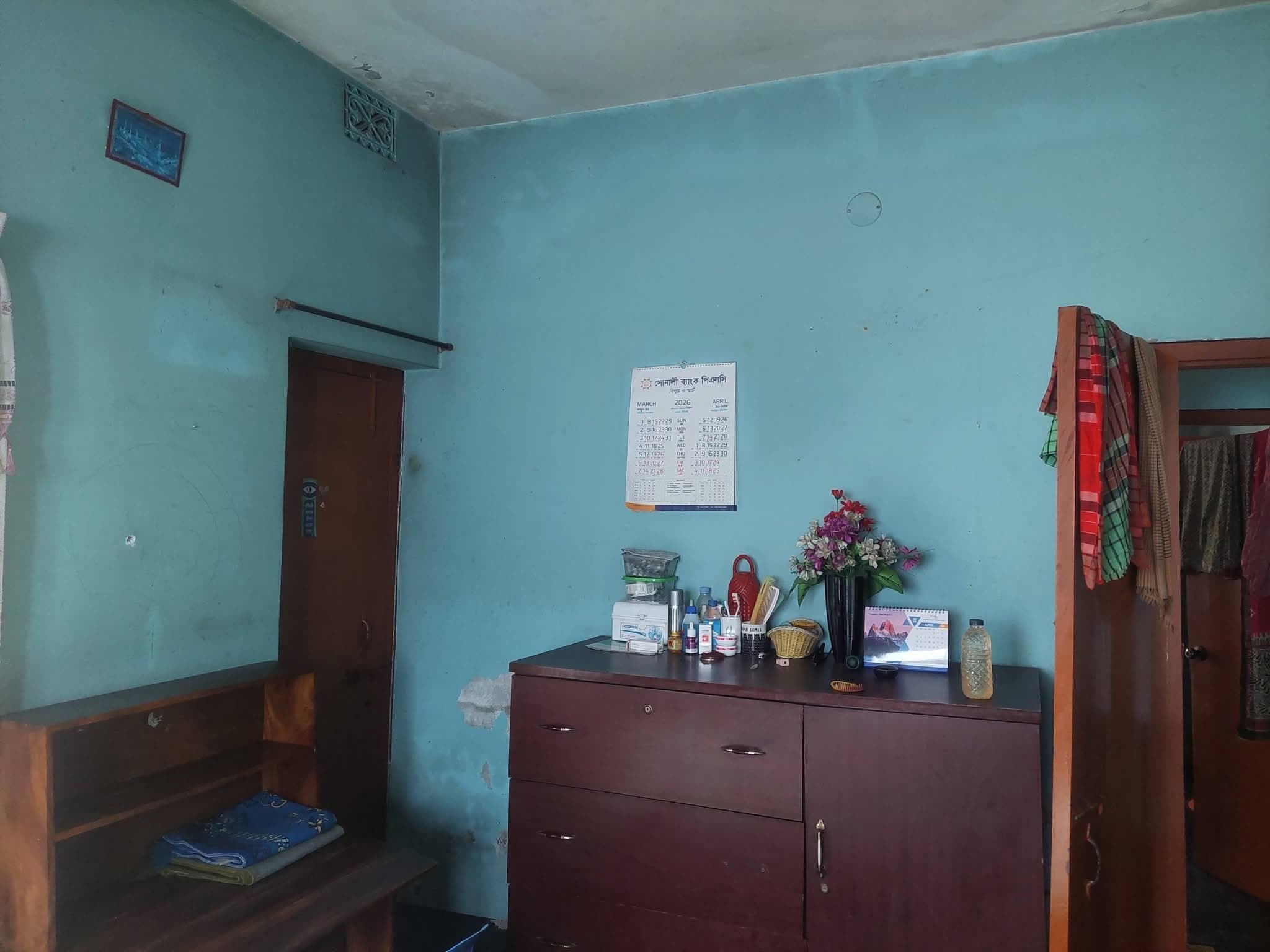 কুষ্টিয়া পুলিশ লাইন, কমলাপুরে ৩ কাঠা জমিসহ বাড়ি বিক্রি হবে 4