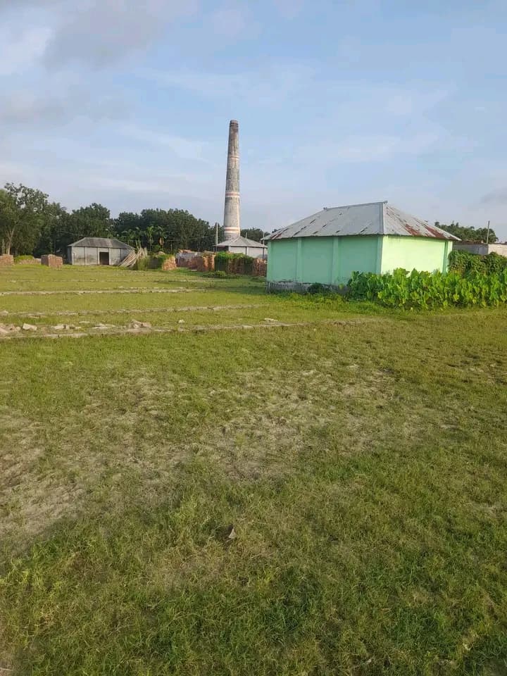 সুলভ মুল্যে ১৩ বিঘা জমি বিক্রি করা হবে  3