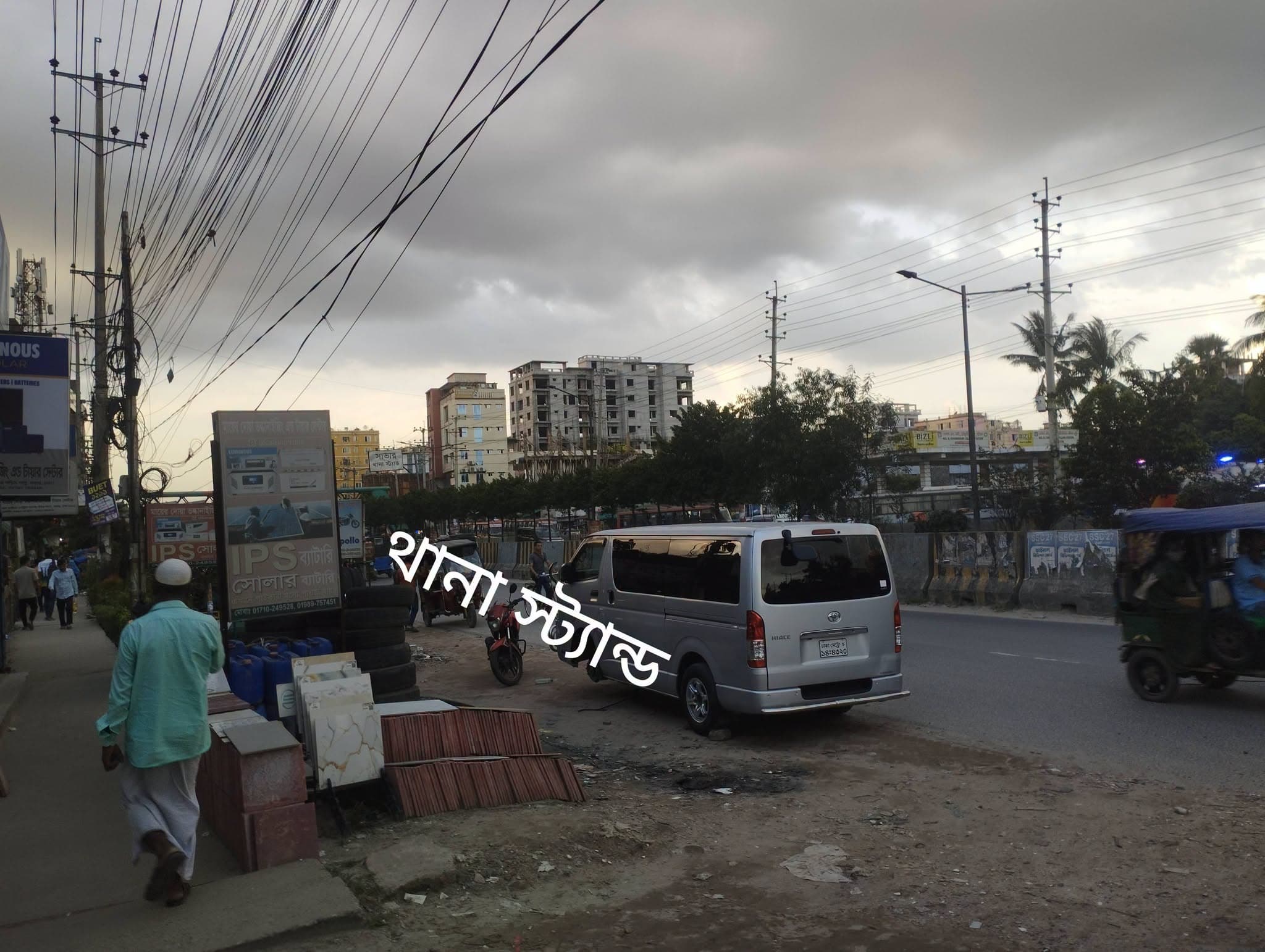 সাভারের মেইন এলাকায় ৫ শতাংশ জমির উপর ৬ তলা ফাউন্ডেশনের ২ তলা সম্পূর্ণ ডুপ্লেক্স বাড়ি বিক্রয় হবে। 4