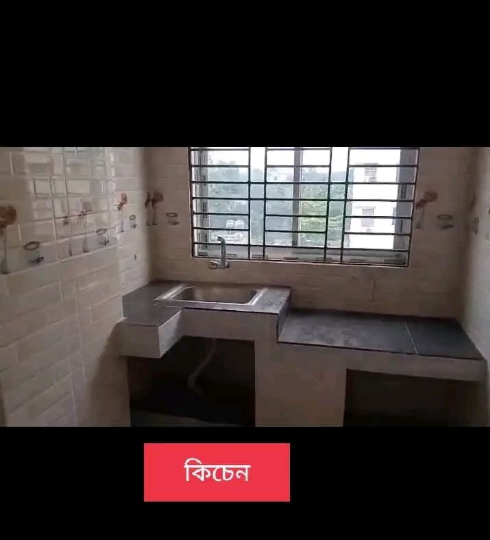 টাঙ্গাইল শহরের প্রাণকেন্দ্র কলেজপাড়া নায়ক মান্না টাওয়ারের পাশে তালুকদার টাওয়ারের । বেশ কয়েকটি ফ্ল্যাট বিক্রি করা হবে 3