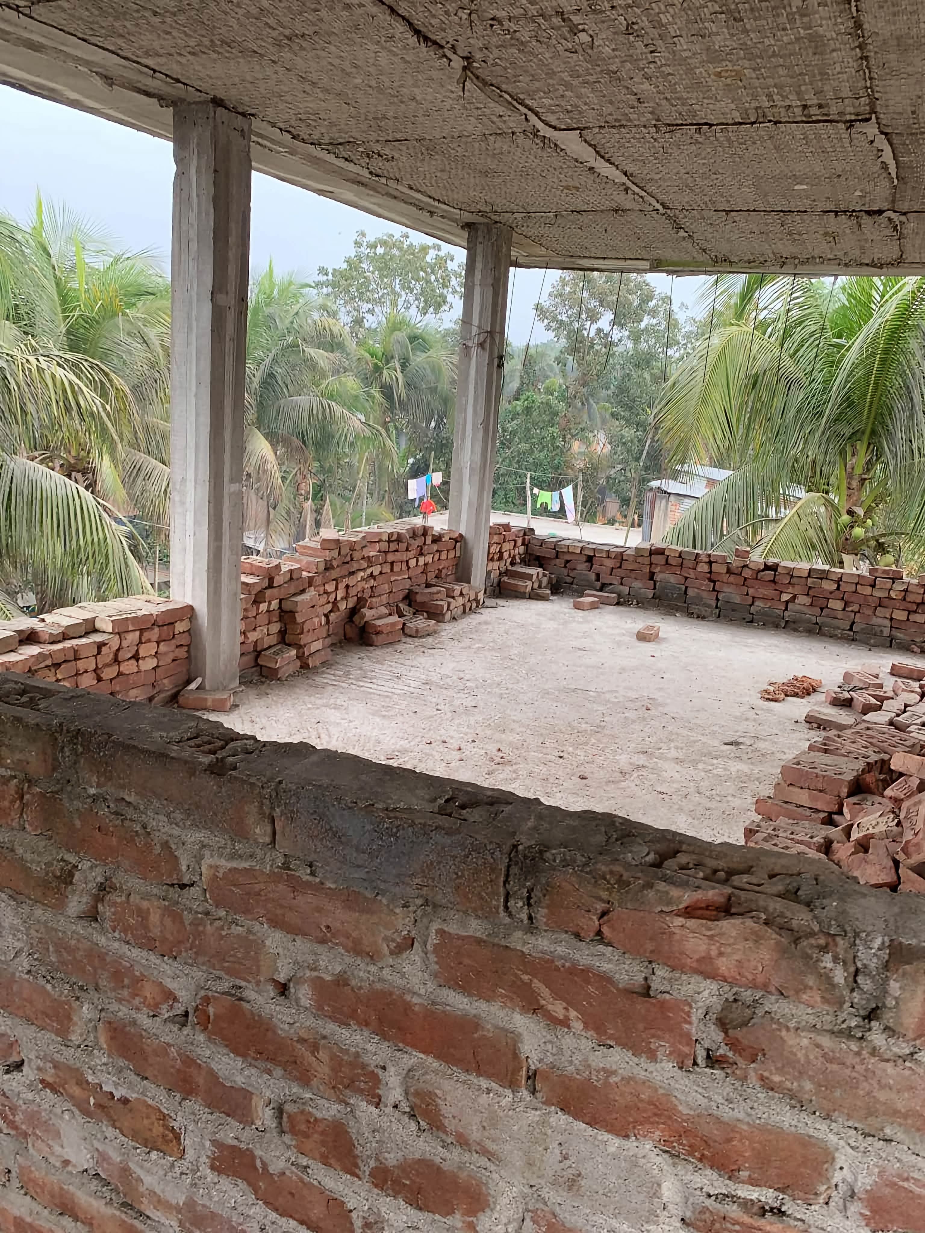 বিক্রি হবে — জরুরী একটি রেডি বাড়ি ও জমি 2