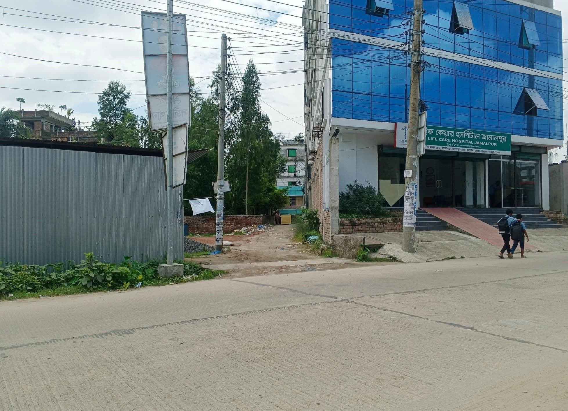 জামালপুর শহরের প্রাণকেন্দ্রে রেডি প্লট বিক্রয়