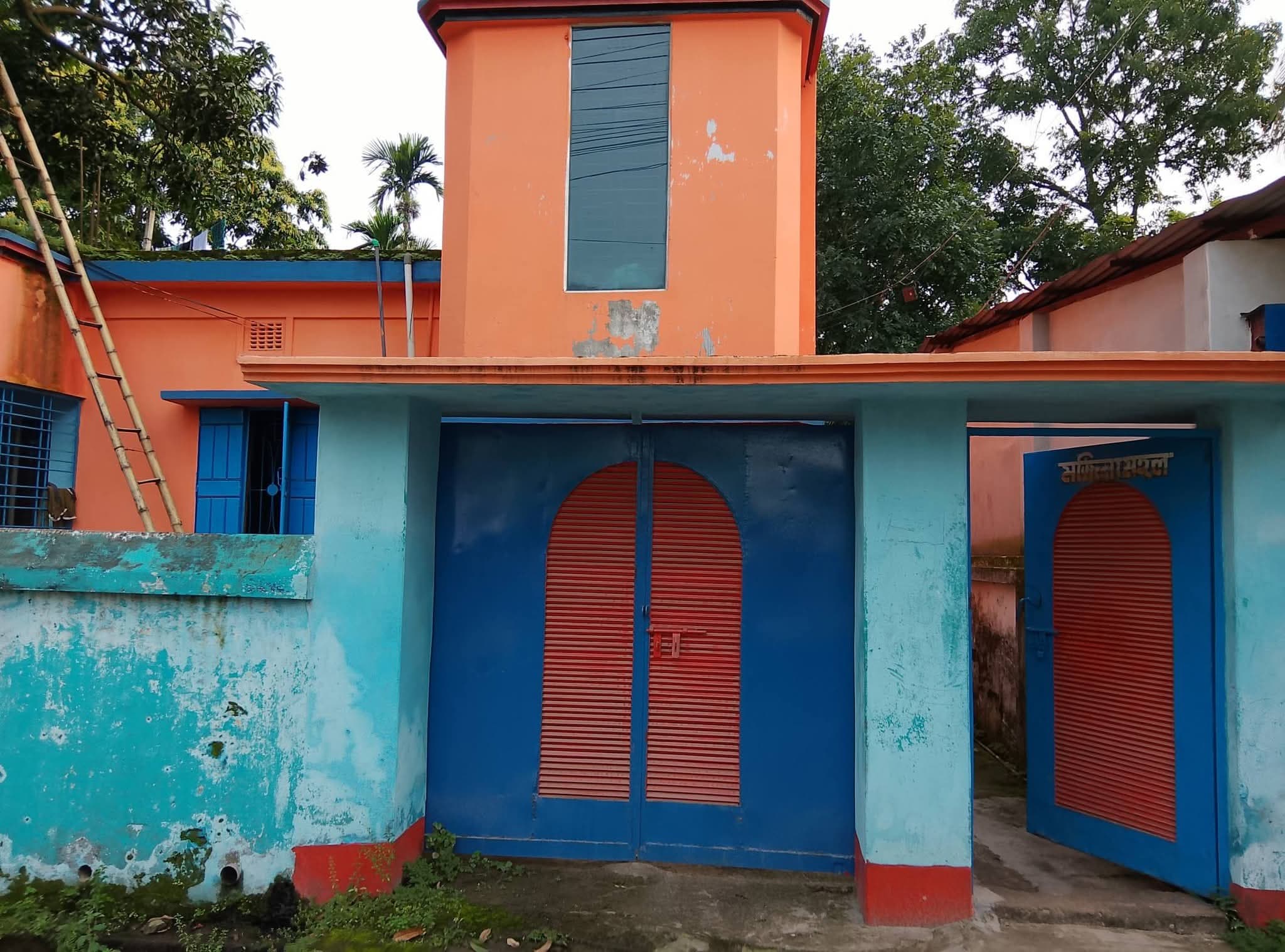🏡 দিনাজপুর মহারাজা মোড়ের নিকটে বাড়িসহ জমি বিক্রয় 🏡 4