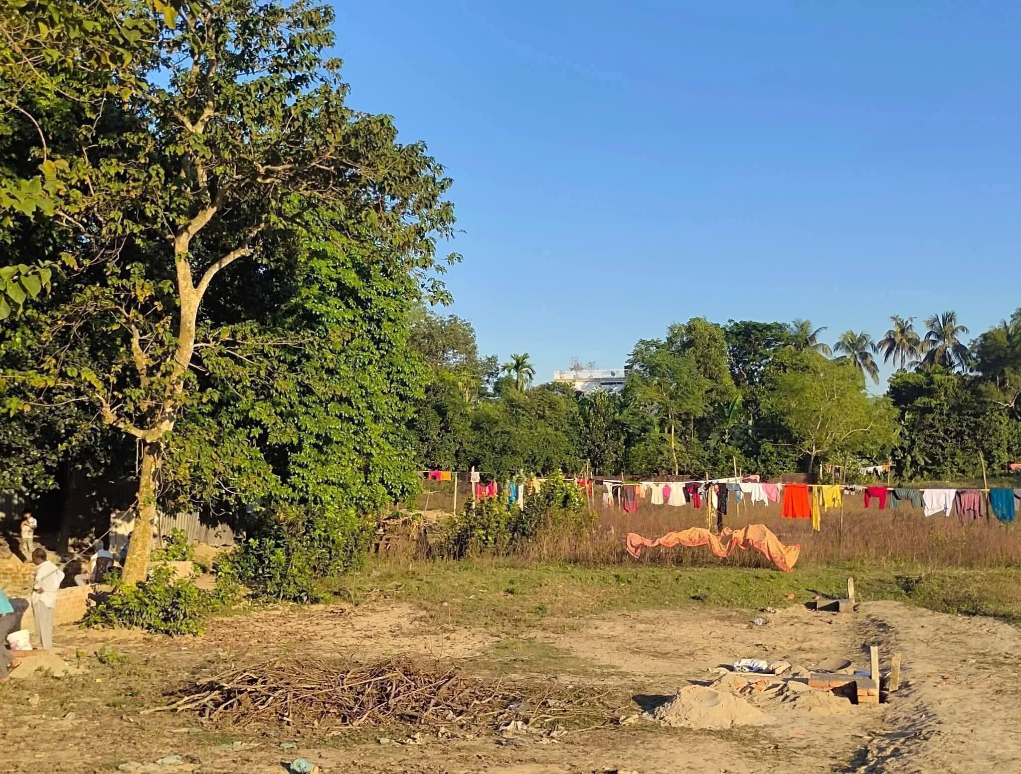 এখনই বাড়ি করার উপযোগী বর্গাকার জমি বিক্রয় করা হবে। 4